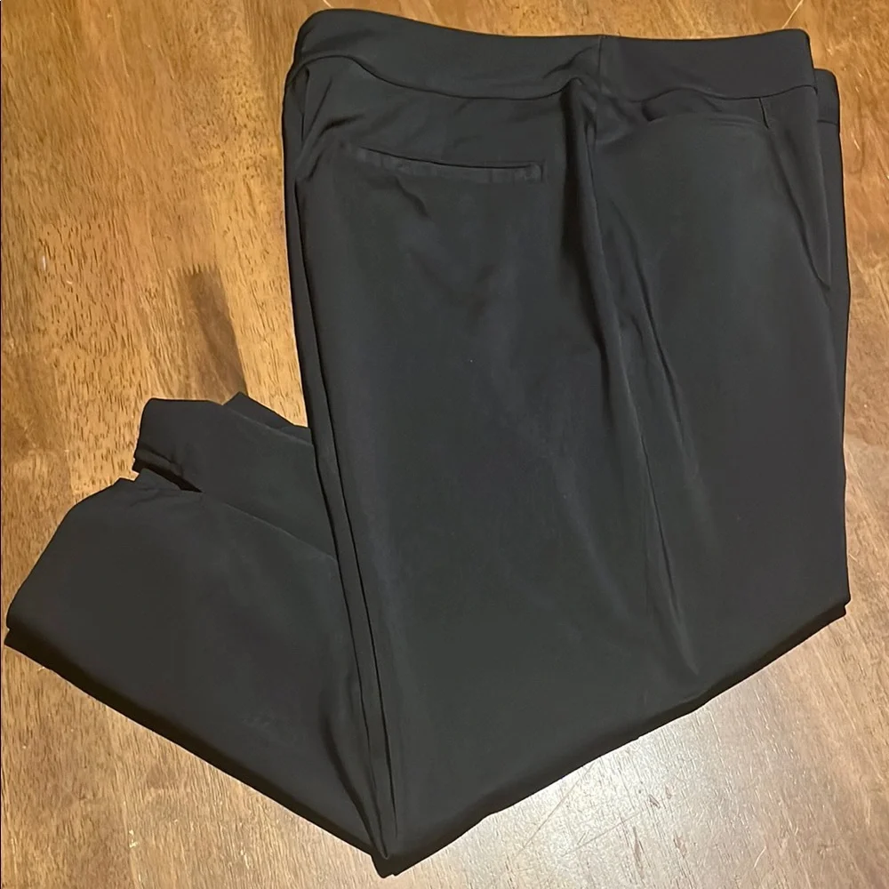 Women’s Capri PGA Golf Pants - Picture 1 of 3